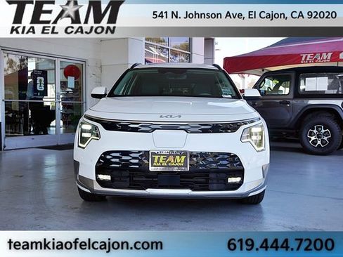 Certified 2023 Kia Niro Wave FWD image 4