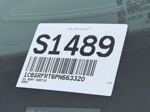 Used 2023 RAM 1500 Laramie AWD/4WD image 33