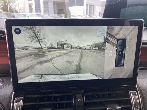 Certified 2024 Lincoln Navigator L Reserve image 25