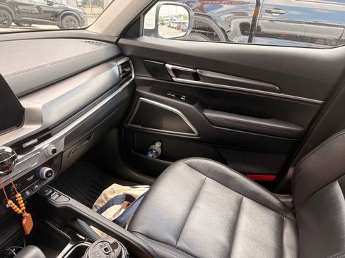 Used 2023 Kia Telluride S w/ S Sunroof Package AWD/4WD image 8