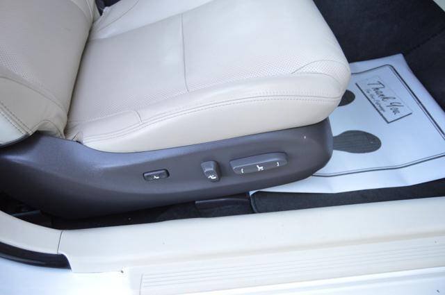 Used 2011 Lexus IS 250 AWD w/ Premium Pkg Value Edition image 28