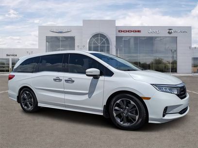Used 2023 Honda Odyssey Elite
