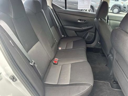 Used 2022 Nissan Sentra SV FWD image 20