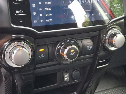 Used 2017 Toyota 4Runner TRD Pro AWD/4WD image 16