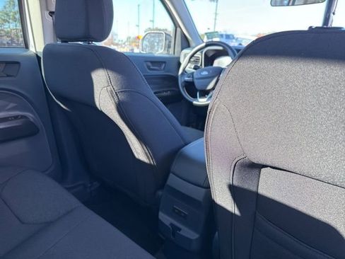 New 2025 Ford Maverick XL image 18