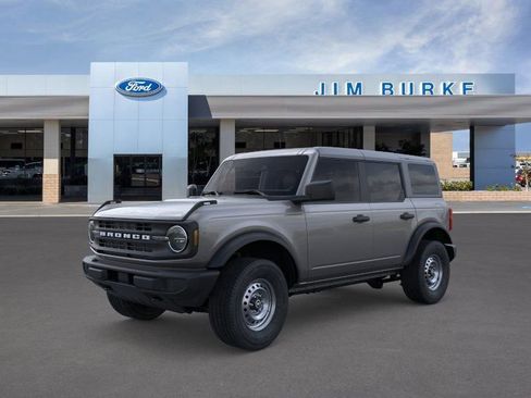 New 2025 Ford Bronco Base image 1