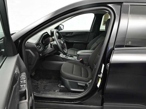 Used 2025 Ford Escape Active AWD/4WD image 8