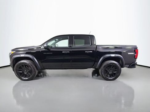 Used 2025 Chevrolet Colorado Trail Boss AWD/4WD image 9