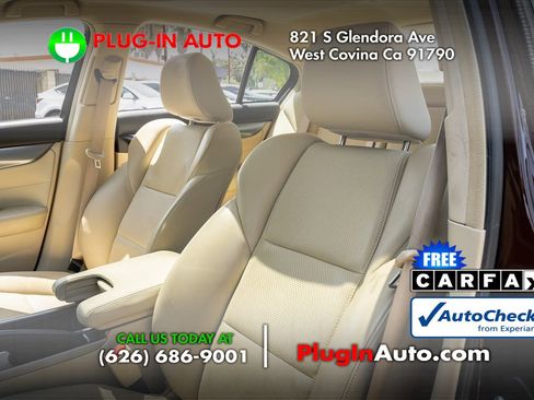 Used 2010 Acura TL w/ Technology Package FWD image 6