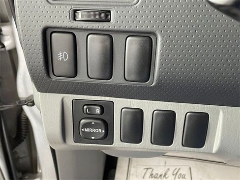 Used 2005 Toyota Tacoma PreRunner image 14