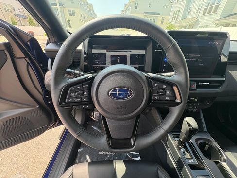 Used 2026 Subaru Outback Premium AWD/4WD image 9