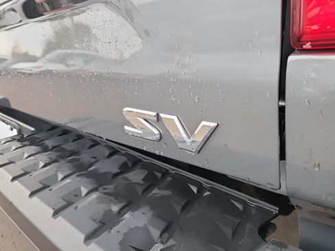 Certified 2023 Nissan Titan SV image 10