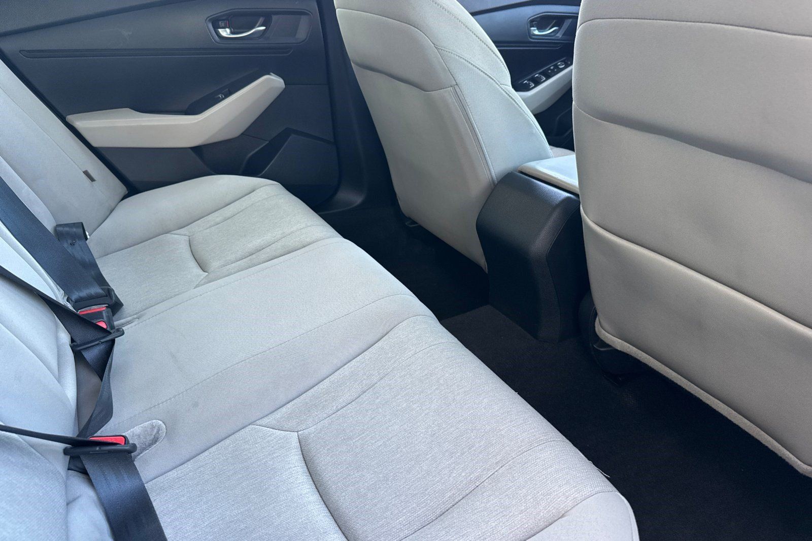 Used 2024 Honda Accord EX image 31
