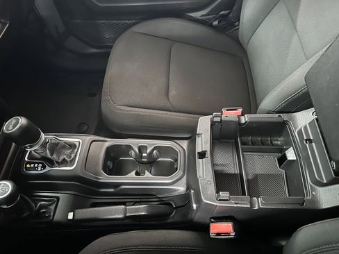 Certified 2023 Jeep Wrangler Sport S image 29