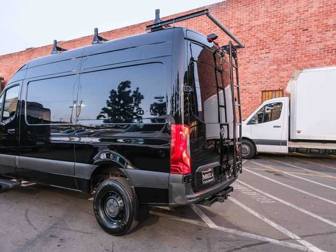 Used 2021 Mercedes-Benz Sprinter 2500 w/ Comfort Plus Package image 8