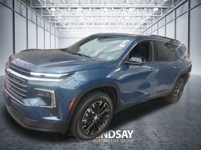 Used 2026 Chevrolet Traverse LT w/ Sun and Wheel Package