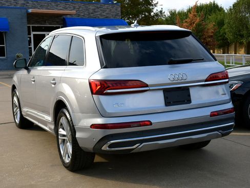 Used 2021 Audi Q7 3.0T Premium Plus image 5