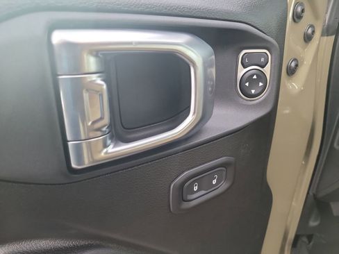 New 2026 Jeep Gladiator Willys AWD/4WD image 17