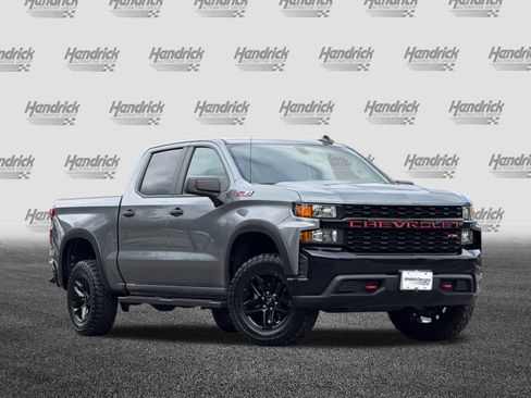 Used 2019 Chevrolet Silverado 1500 Custom Trail Boss w/ Custom Convenience Package image 2