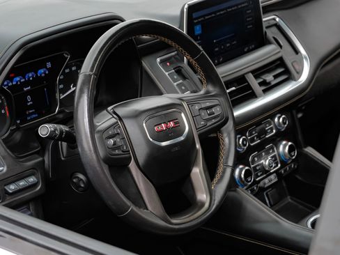 Used 2021 GMC Yukon XL AT4 w/ AT4 Premium Plus Package image 20