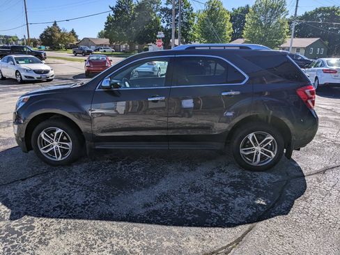 Used 2016 Chevrolet Equinox LTZ w/ Enhanced Convenience Package FWD image 6