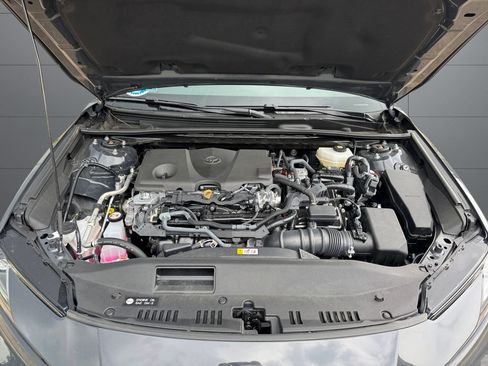 Certified 2025 Toyota Camry SE FWD image 20
