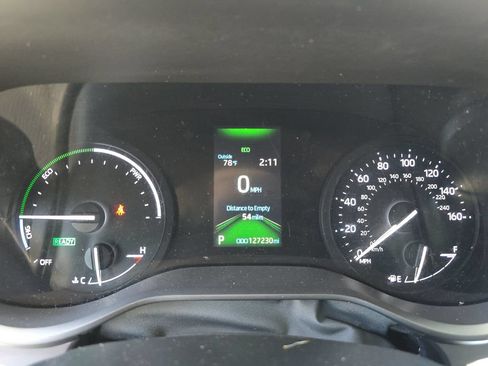 Used 2021 Toyota Sienna LE FWD image 25