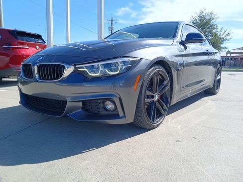 Used 2019 BMW 440i Coupe w/ M Sport Package image 3