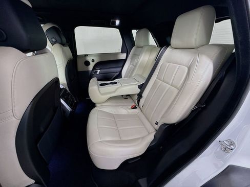 Used 2020 Land Rover Range Rover Sport HSE image 26