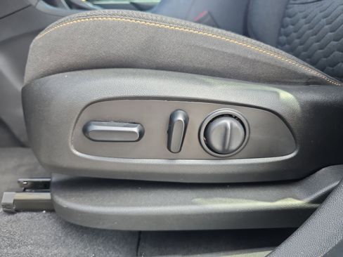 Used 2021 Chevrolet Equinox LT AWD/4WD image 13