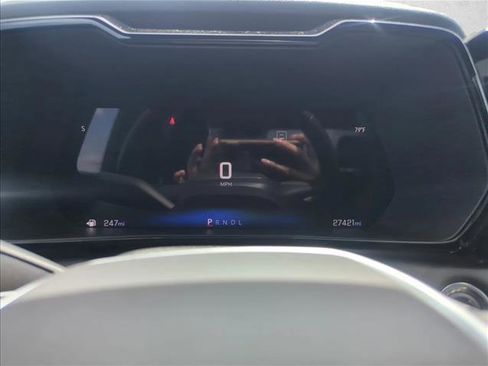 Used 2024 Chevrolet Colorado LT w/ LT Convenience Package image 7