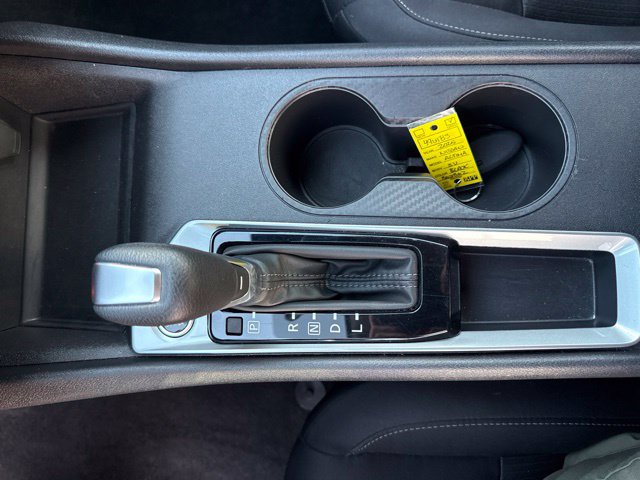 Used 2025 Nissan Altima 2.5 SV FWD image 15