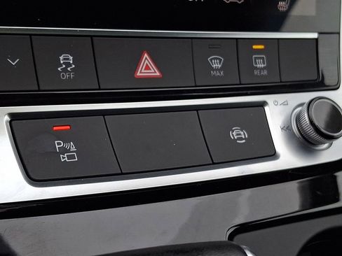 Used 2022 Audi Q7 3.0T Premium Plus w/ Premium Plus Package image 20