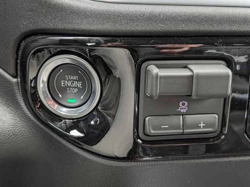 New 2026 GMC Sierra 1500 Elevation w/ Elevation Premium Package AWD/4WD image 36