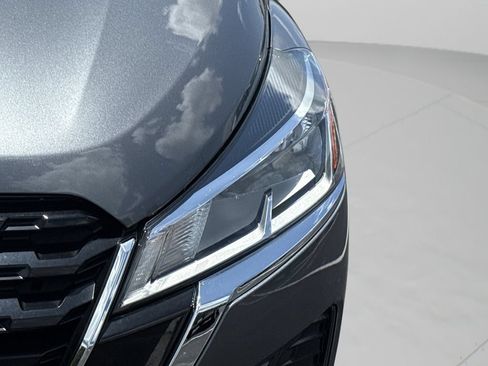 Certified 2023 Nissan Kicks S FWD image 43