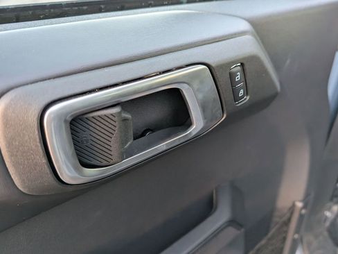 New 2025 Ford Bronco Outer Banks AWD/4WD image 32