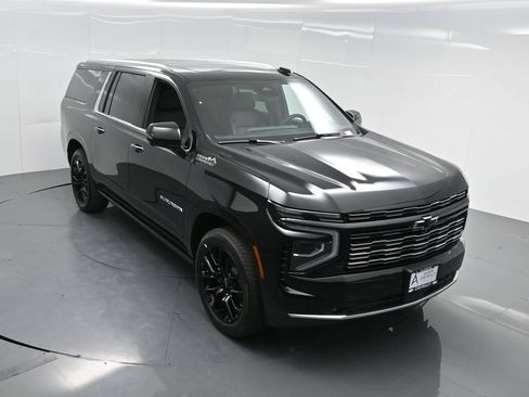 New 2026 Chevrolet Suburban High Country w/ LPO, Get Active Package RWD image 51