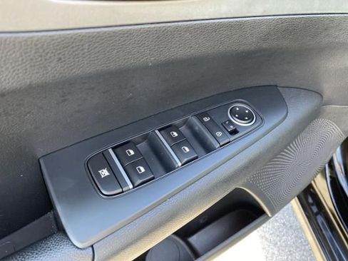 Certified 2021 Kia Forte LXS image 14