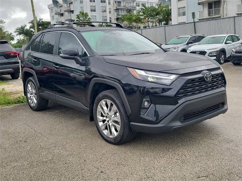 Used 2025 Toyota RAV4 XLE Premium image 1