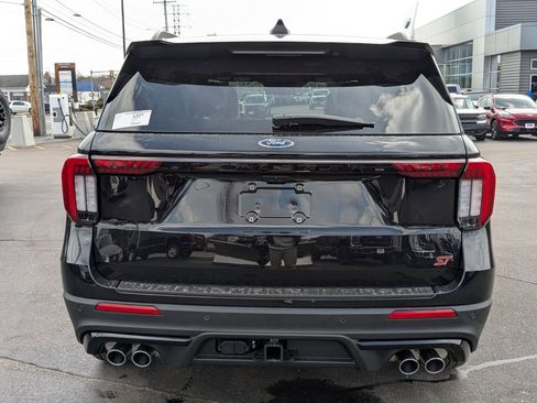 New 2026 Ford Explorer ST AWD/4WD image 5