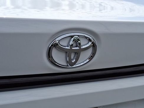 Used 2024 Toyota Corolla LE FWD image 30