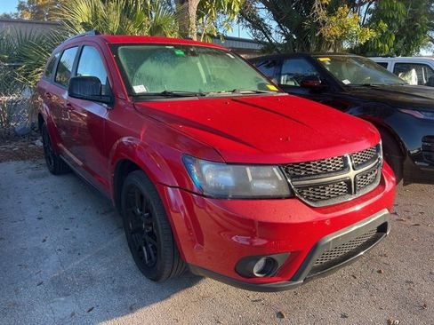 Used 2018 Dodge Journey SXT w/ Blacktop Package image 3