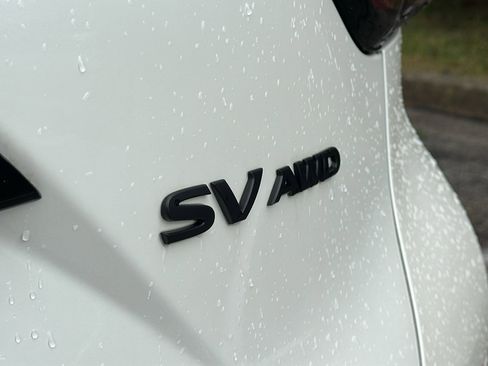 Certified 2024 Nissan Murano SV w/ SV Midnight Edition Package image 11