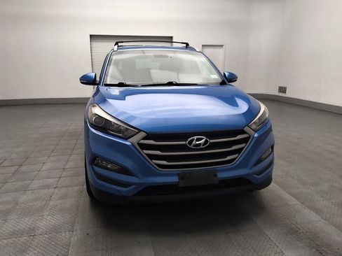 Used 2017 Hyundai Tucson SE Plus AWD/4WD image 14