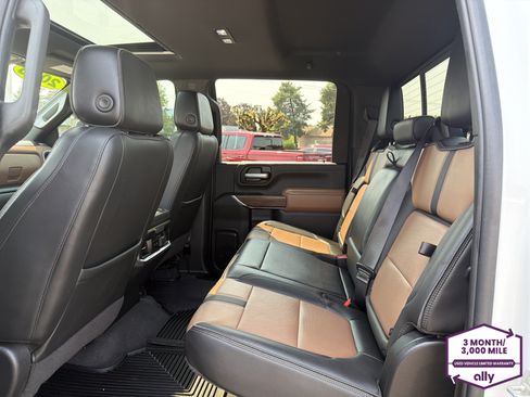 Used 2022 Chevrolet Silverado 3500 High Country w/ Safety Package II AWD/4WD image 11
