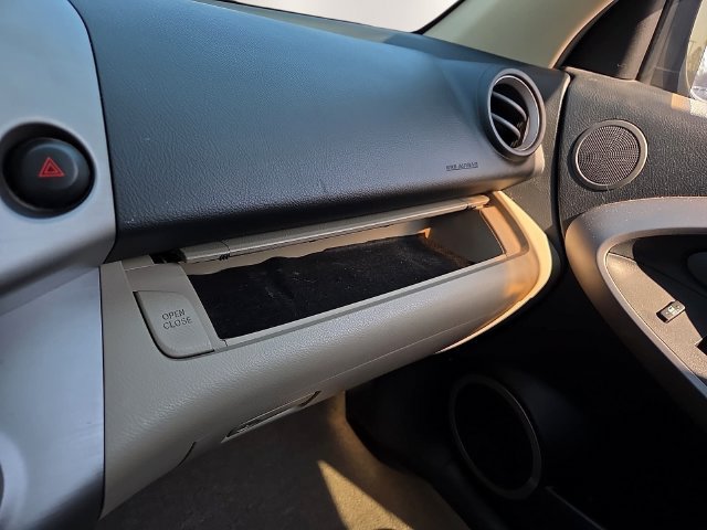 Used 2007 Toyota RAV4 Limited AWD/4WD image 21
