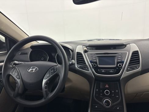 Used 2014 Hyundai Elantra SE w/ Option Group 02 image 22