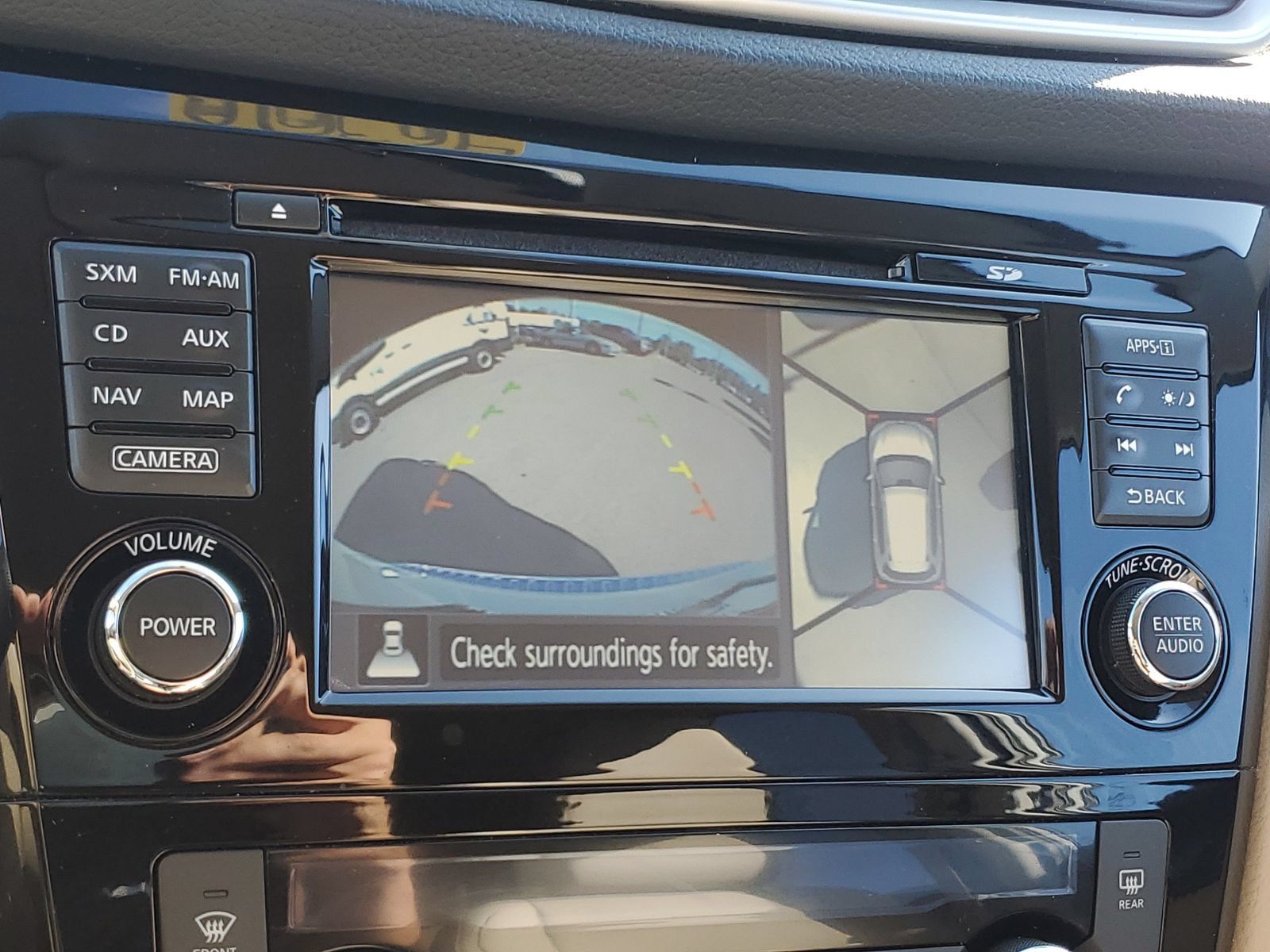 Used 2014 Nissan Rogue SL AWD/4WD image 28