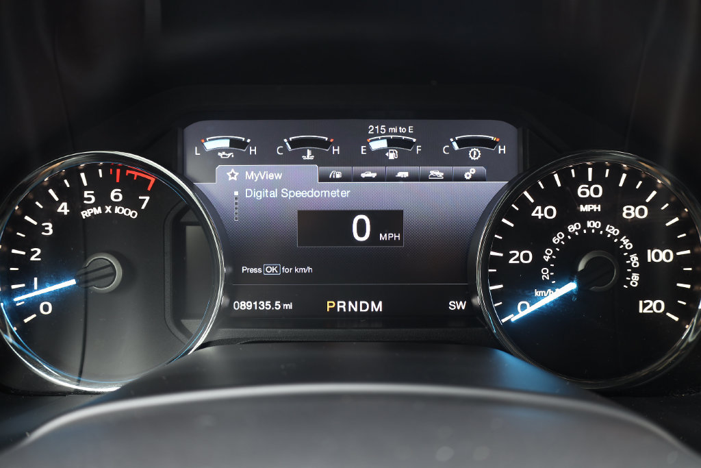 Used 2018 Ford F150 Lariat w/ Equipment Group 502A Luxury AWD/4WD image 14