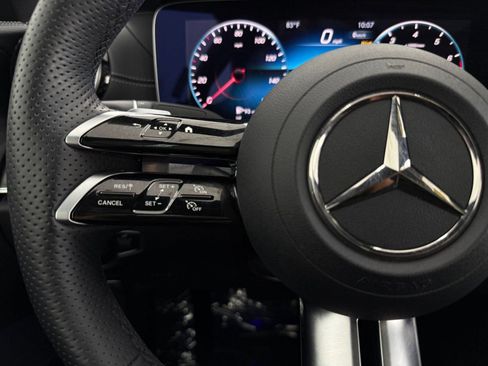 Used 2023 Mercedes-Benz E 450 Coupe image 13